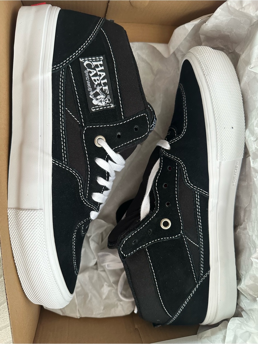 Vans Skate Black & White Half Cab Mid Top Sneakers NEW Men’s